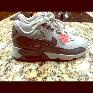 Girls Nike Air Max